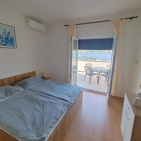 Apartman By The Sea Supetarska Draga - Donja, Rab - 23377
